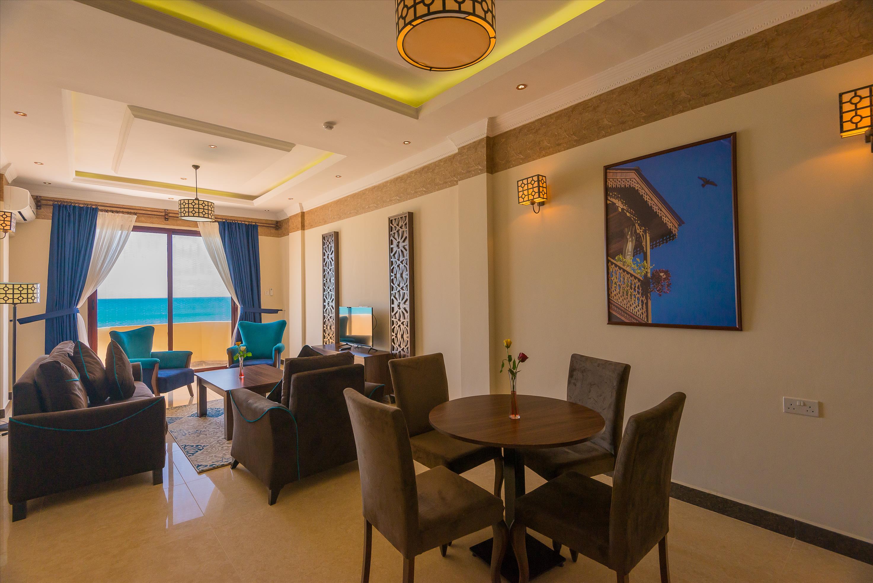 מלון Golden Tulip
