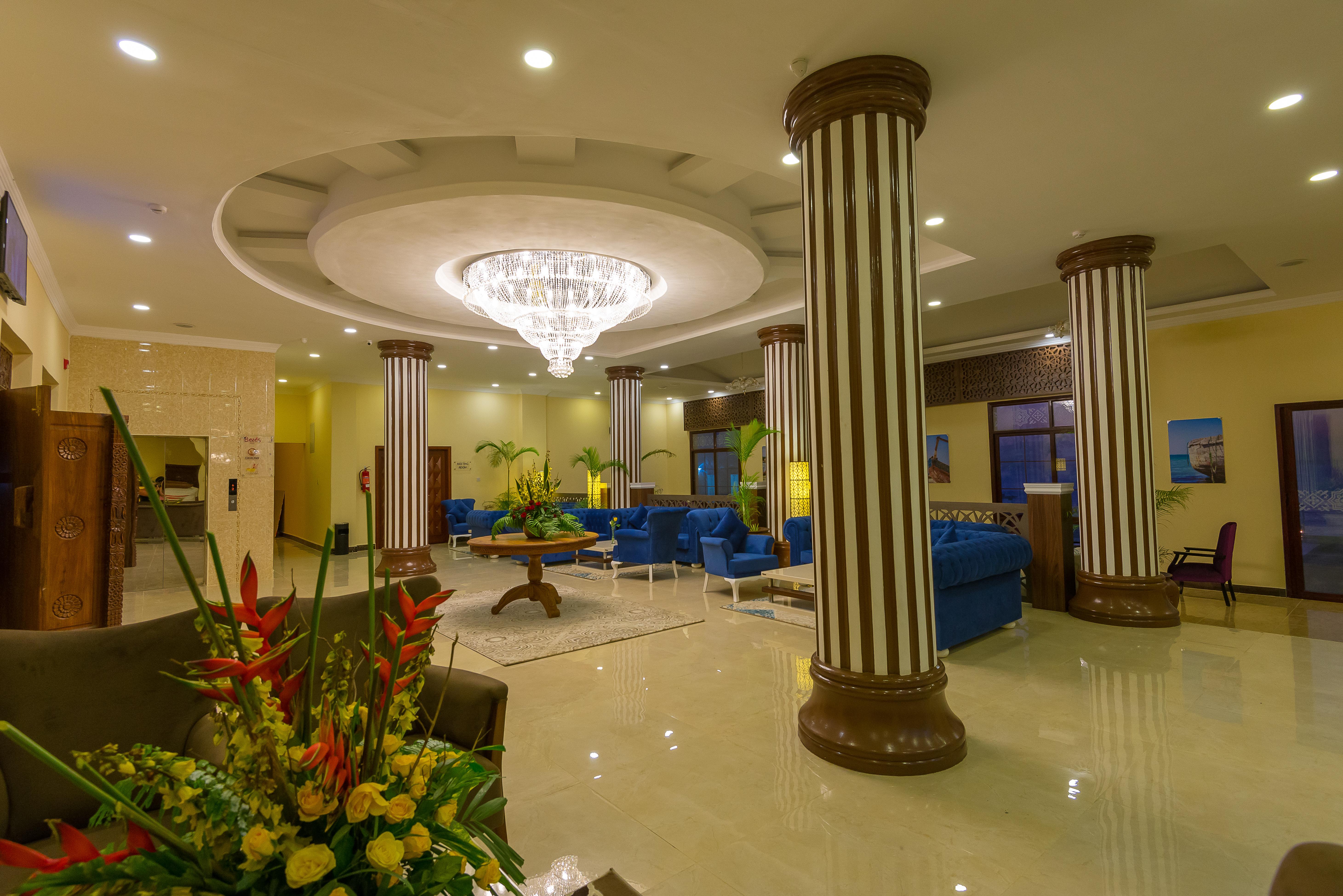 מלון Golden Tulip 4*